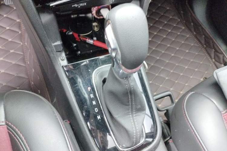 Used Buick Encore 2016 18T Automatic Two-Wheel Drive Urban Elite Model Gear Lever
