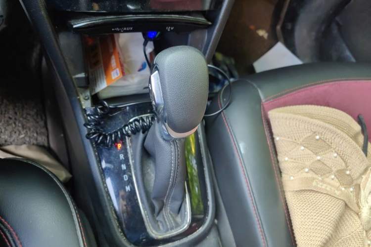 Used Buick Encore 2016 18T Automatic Two-Wheel Drive Urban Elite Model Gear Lever