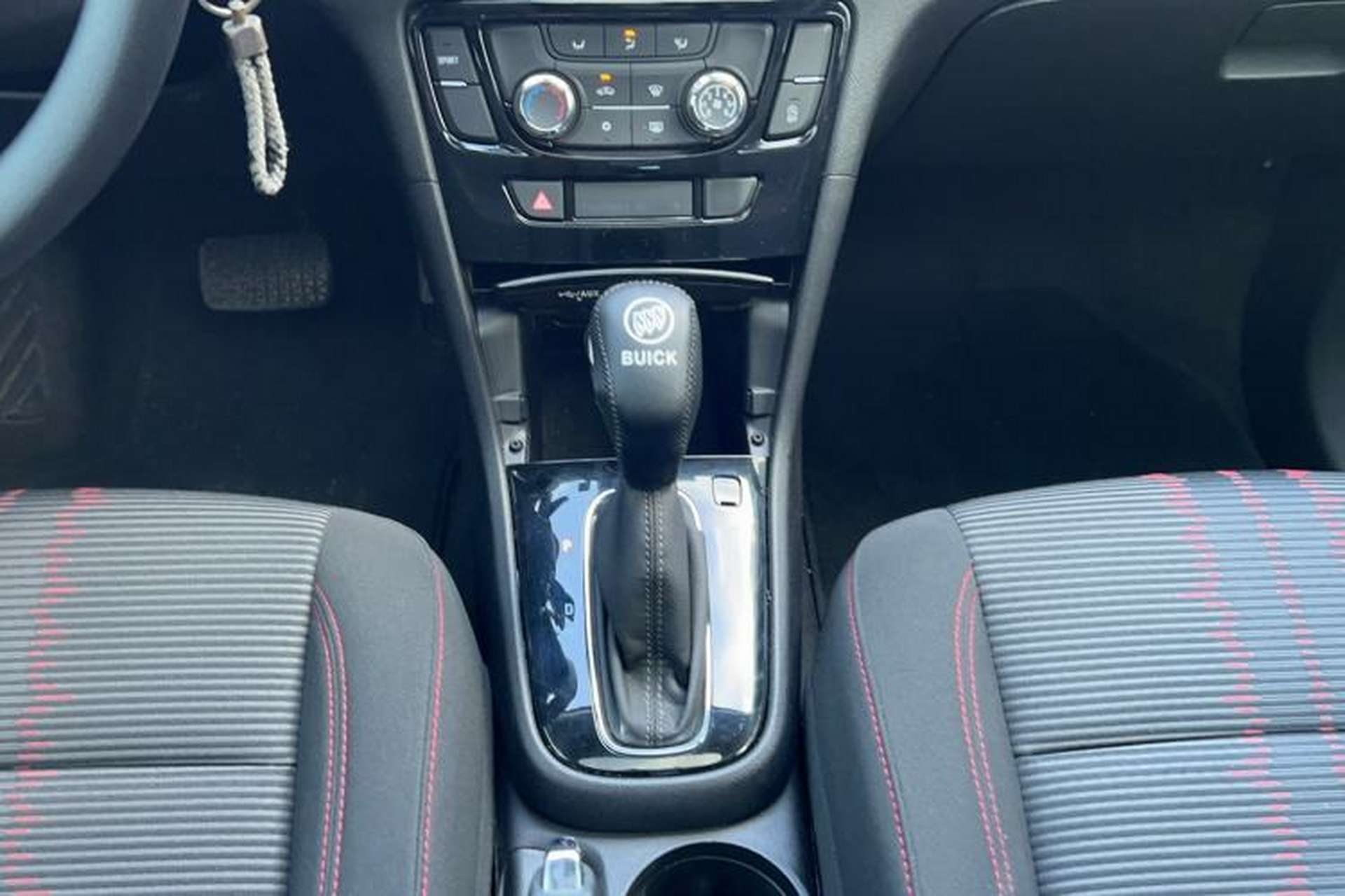 Used Buick Encore 2016 18T Automatic Two-Wheel Drive Urban Leading Edition Gear Lever