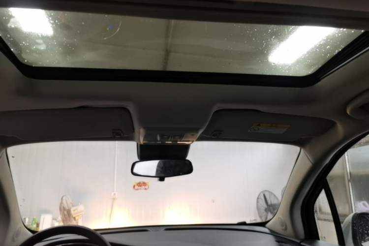 Used Buick Encore 2016 18T Manual Two-Wheel Drive Urban Advanced Model Headliner