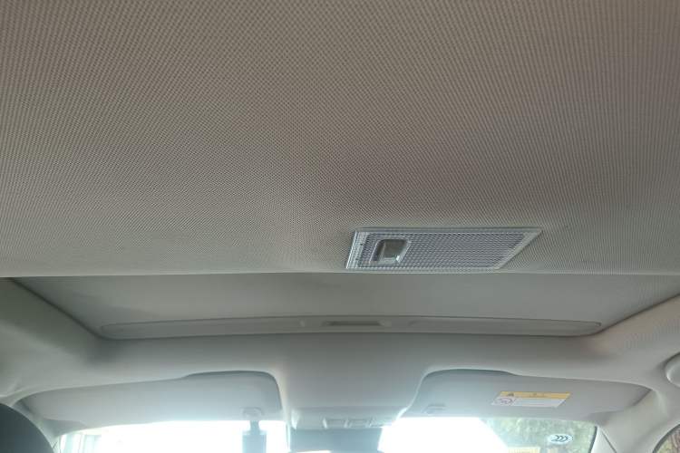 Used Buick Encore 2016 18T Automatic Two-Wheel Drive Urban Leading Edition Headliner
