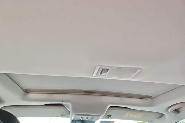 Used Buick Encore 2016 18T Automatic Two-Wheel Drive Urban Leading Edition Headliner