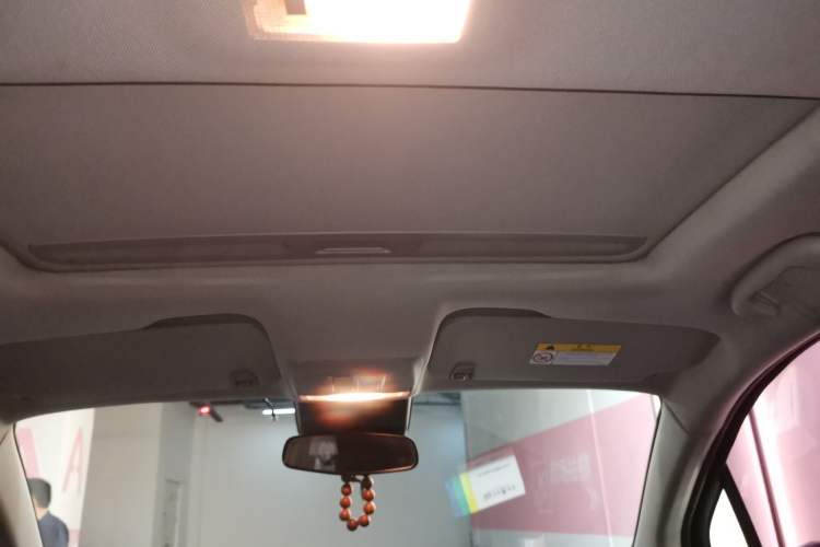 Used Buick Encore 2016 18T Automatic Two-Wheel Drive Urban Leading Edition Headliner