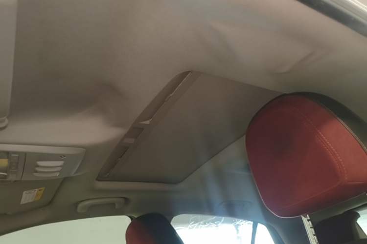 Used Buick Encore 2016 18T Automatic Two-Wheel Drive Urban Elite Model Headliner
