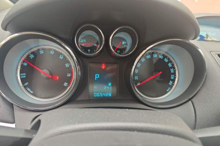 Used Buick Encore 2016 18T Automatic Two-Wheel Drive Urban Leading Edition Instrument Cluster