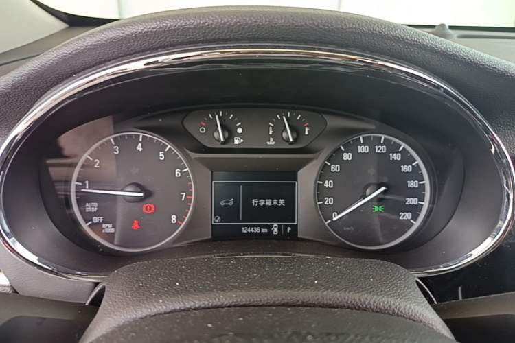 Used Buick Encore 2016 18T Automatic Two-Wheel Drive Urban Elite Model Instrument Cluster
