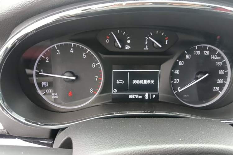 Used Buick Encore 2016 18T Automatic Two-Wheel Drive Urban Elite Model Instrument Cluster