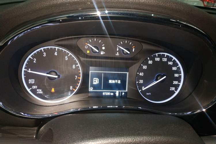 Used Buick Encore 2016 18T Automatic Two-Wheel Drive Urban Leading Edition Instrument Cluster
