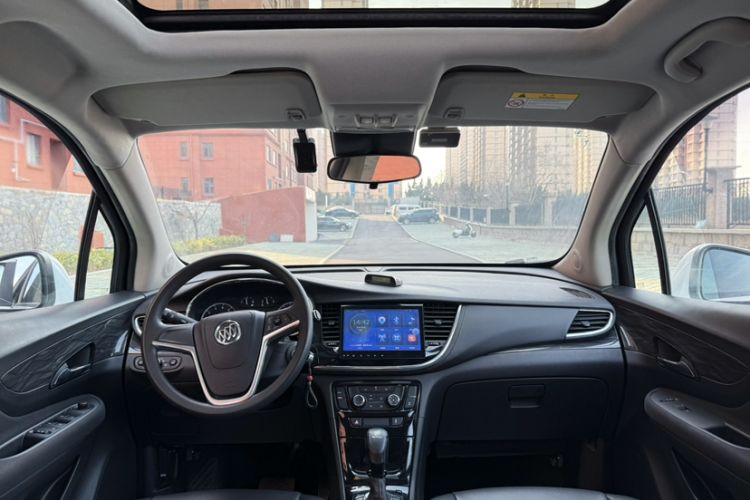 Used Buick Encore 2016 18T Automatic Two-Wheel Drive Urban Leading Edition Interior 1