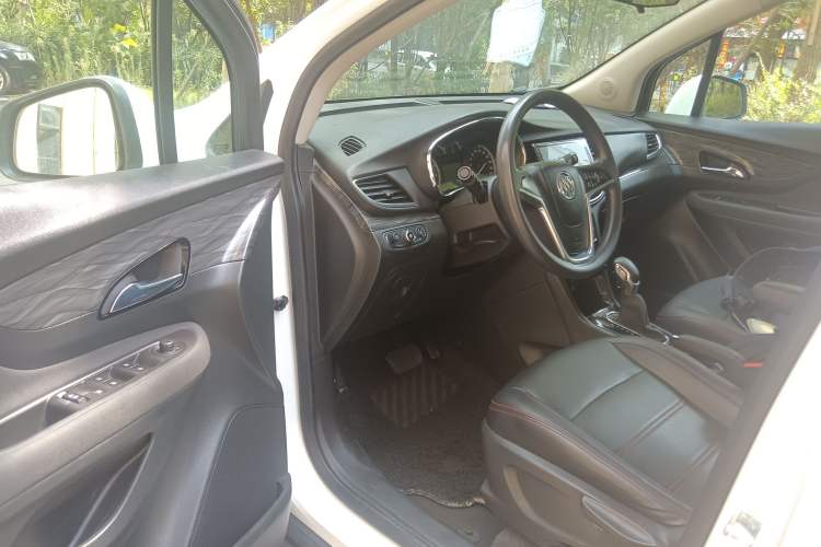 Used Buick Encore 2016 18T Automatic Two-Wheel Drive Urban Leading Edition Interior 1