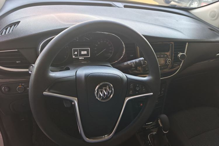Used Buick Encore 2016 18T Automatic Two-Wheel Drive Urban Fashion Model Interior 1