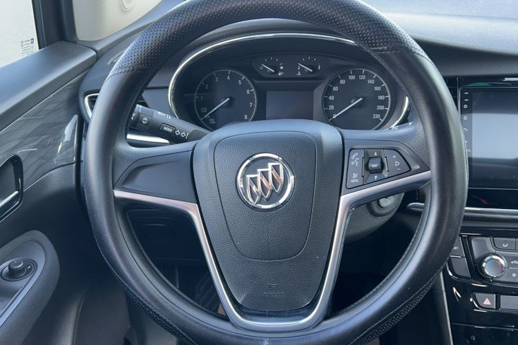 Used Buick Encore 2016 18T Automatic Two-Wheel Drive Urban Leading Edition Interior 1