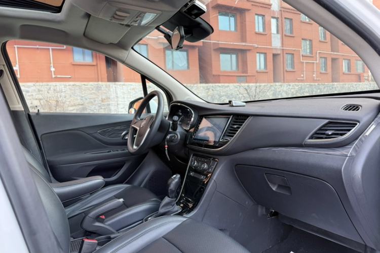 Used Buick Encore 2016 18T Automatic Two-Wheel Drive Urban Leading Edition Interior 4