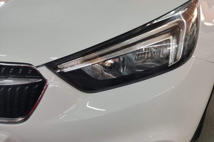 Used Buick Encore 2016 18T Automatic Two-Wheel Drive Urban Leading Edition Left Front Headlight