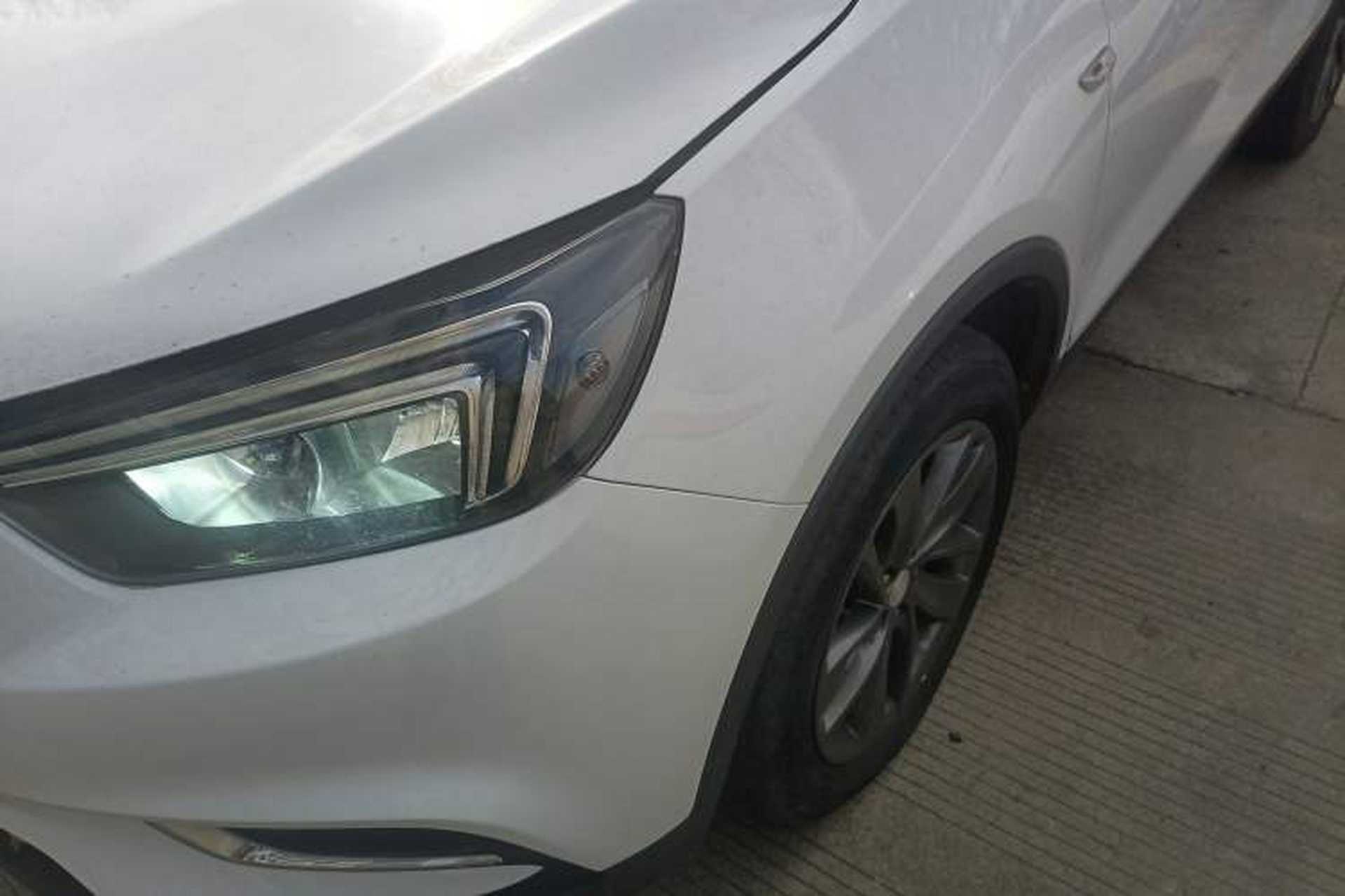 Used Buick Encore 2016 18T Automatic Two-Wheel Drive Urban Leading Edition Left Front Headlight
