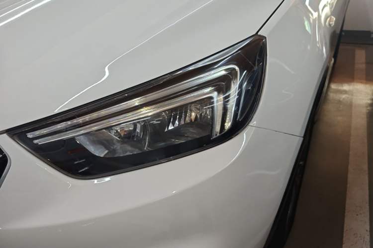 Used Buick Encore 2016 18T Automatic Two-Wheel Drive Urban Leading Edition Left Front Headlight