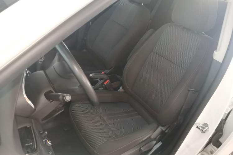Used Buick Encore 2016 18T Automatic Two-Wheel Drive Urban Leading Edition Left Front Seat