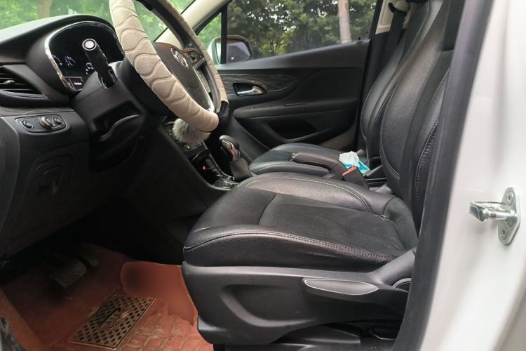 Used Buick Encore 2016 18T Automatic Two-Wheel Drive Urban Leading Edition Left Front Seat