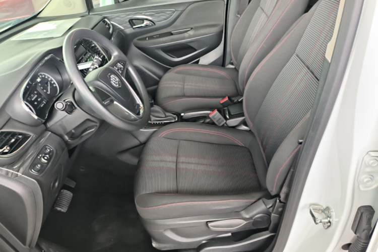 Used Buick Encore 2016 18T Automatic Two-Wheel Drive Urban Leading Edition Left Front Seat
