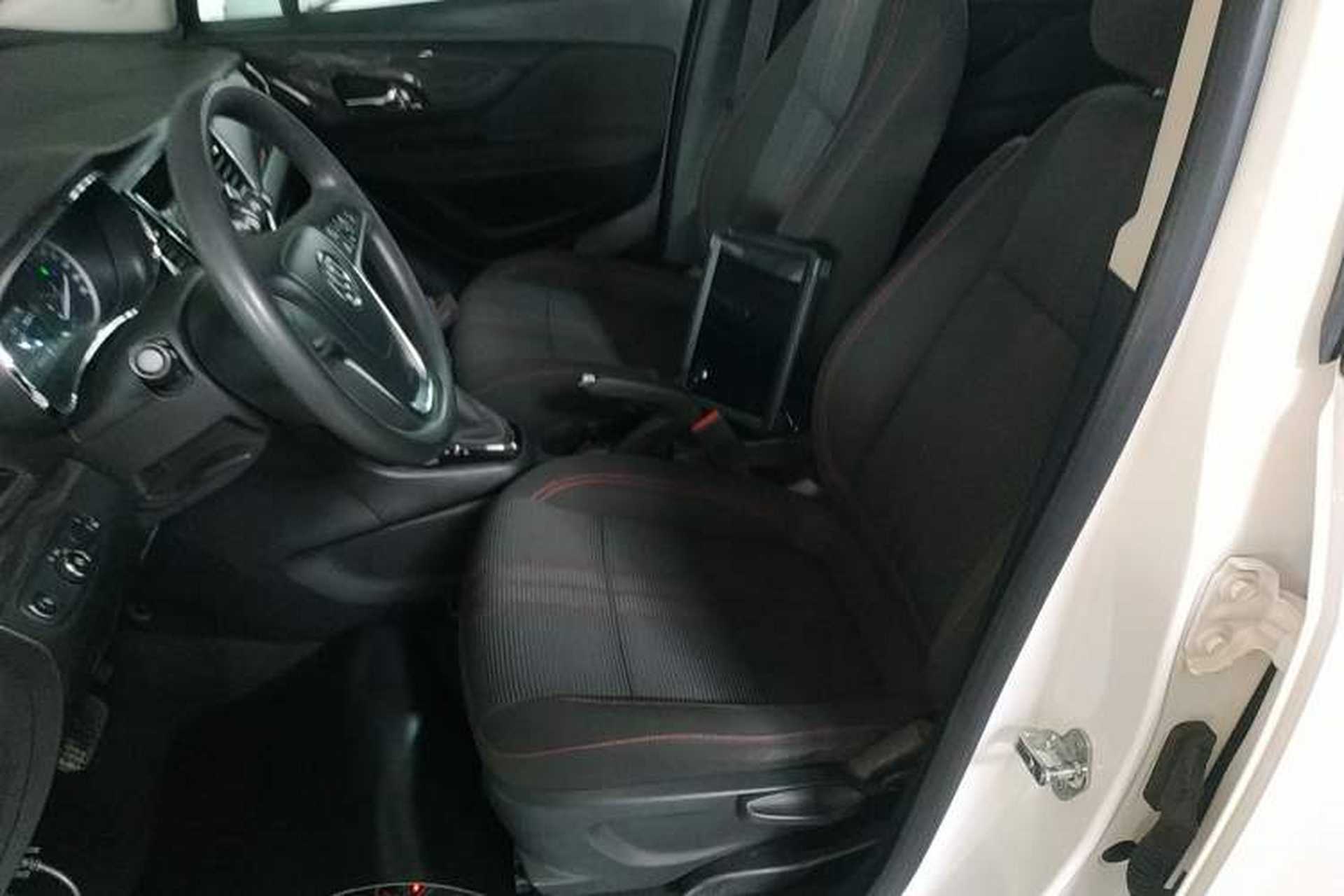Used Buick Encore 2016 18T Automatic Two-Wheel Drive Urban Leading Edition Left Front Seat