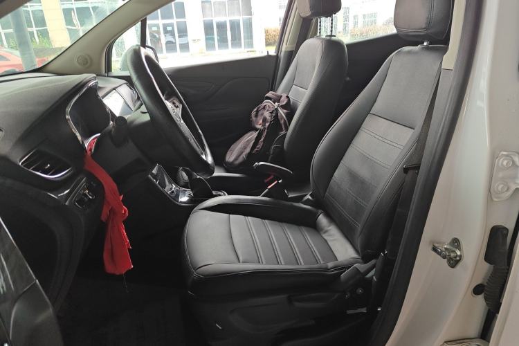 Used Buick Encore 2016 18T Automatic Two-Wheel Drive Urban Leading Edition Left Front Seat