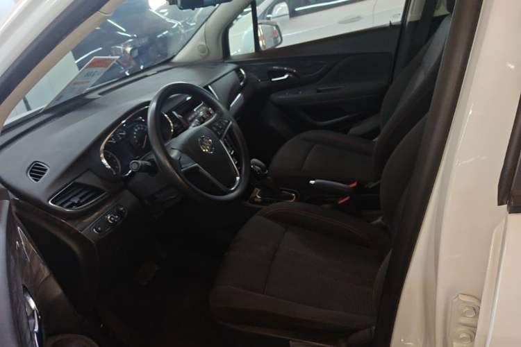 Used Buick Encore 2016 18T Automatic Two-Wheel Drive Urban Leading Edition Left Front Seat