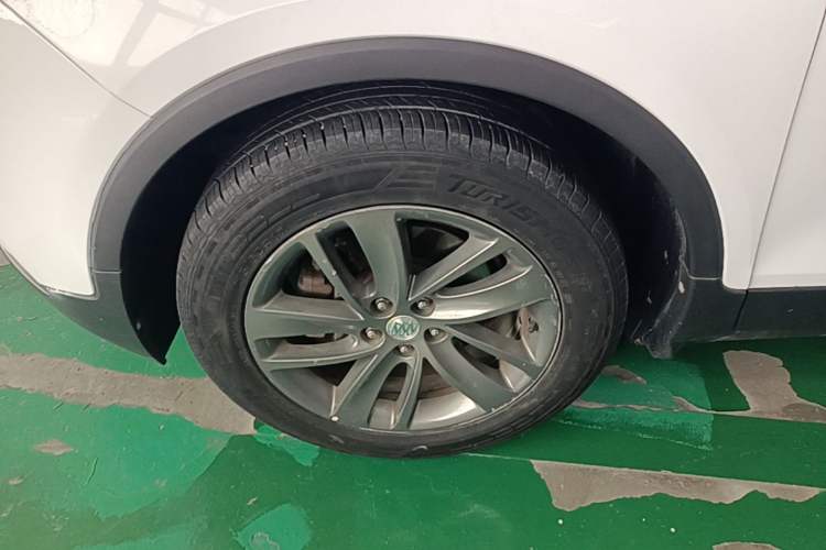 Used Buick Encore 2016 18T Automatic Two-Wheel Drive Urban Leading Edition Left Front Wheel Hub