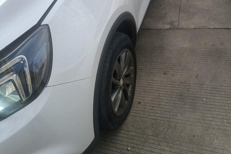 Used Buick Encore 2016 18T Automatic Two-Wheel Drive Urban Leading Edition Left Front Wheel Hub