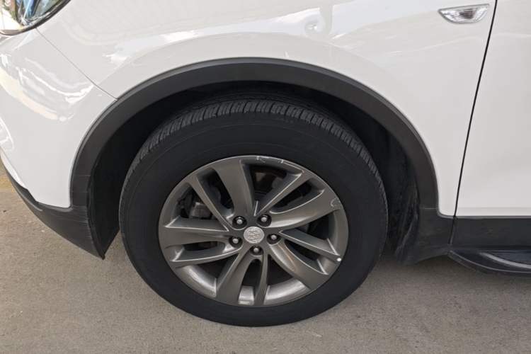 Used Buick Encore 2016 18T Automatic Two-Wheel Drive Urban Leading Edition Left Front Wheel Hub