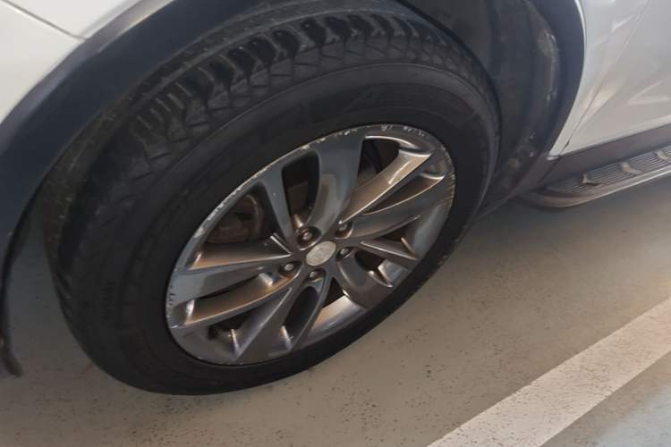 Used Buick Encore 2016 18T Automatic Two-Wheel Drive Urban Leading Edition Left Front Wheel Hub