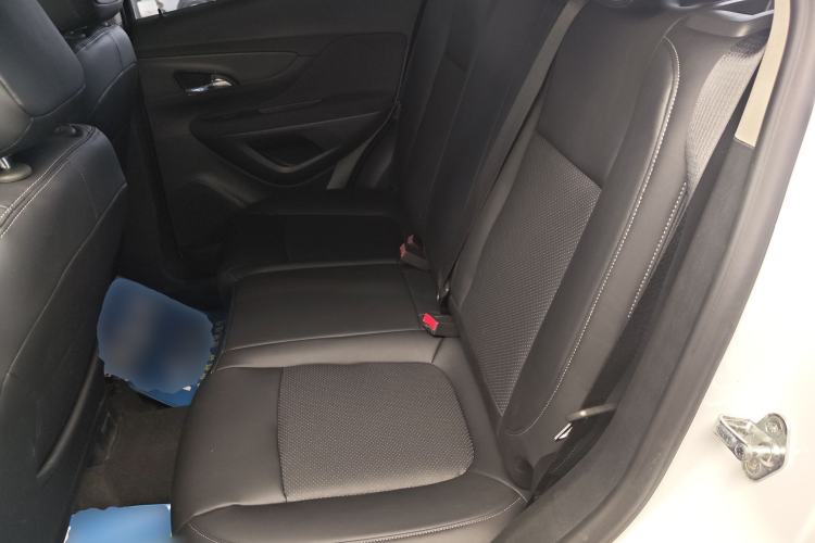 Used Buick Encore 2016 18T Automatic Two-Wheel Drive Urban Leading Edition Left Rear Seat