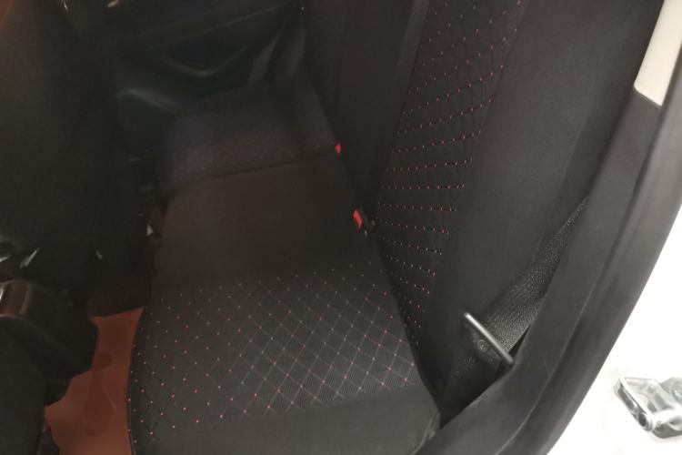 Used Buick Encore 2016 18T Automatic Two-Wheel Drive Urban Leading Edition Left Rear Seat