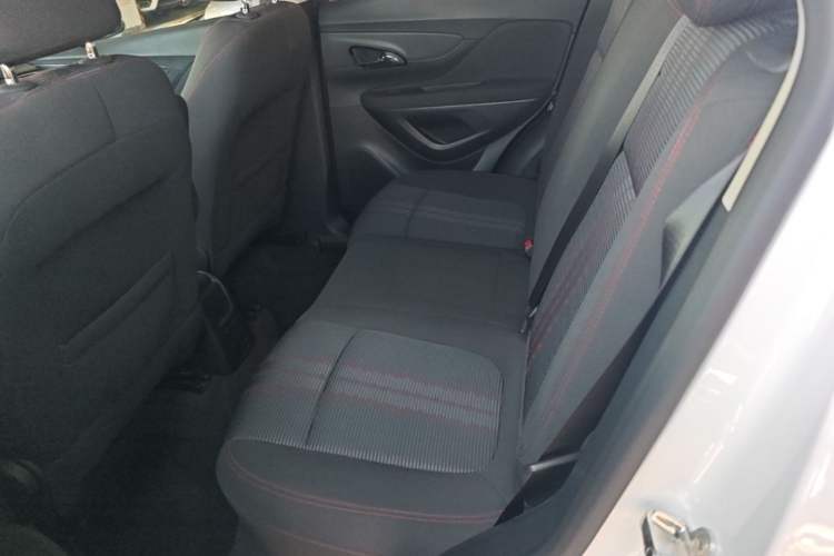 Used Buick Encore 2016 18T Automatic Two-Wheel Drive Urban Leading Edition Left Rear Seat