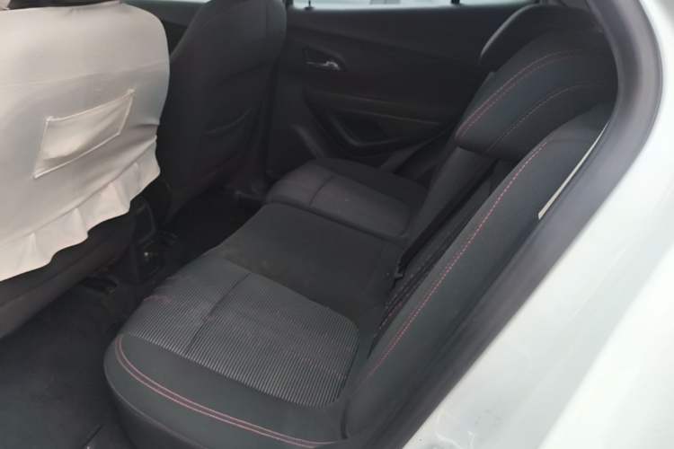 Used Buick Encore 2016 18T Automatic Two-Wheel Drive Urban Leading Edition Left Rear Seat