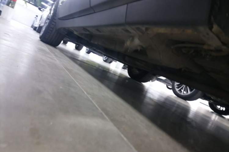 Used Buick Encore 2016 18T Automatic Two-Wheel Drive Urban Leading Edition Left Side Sill