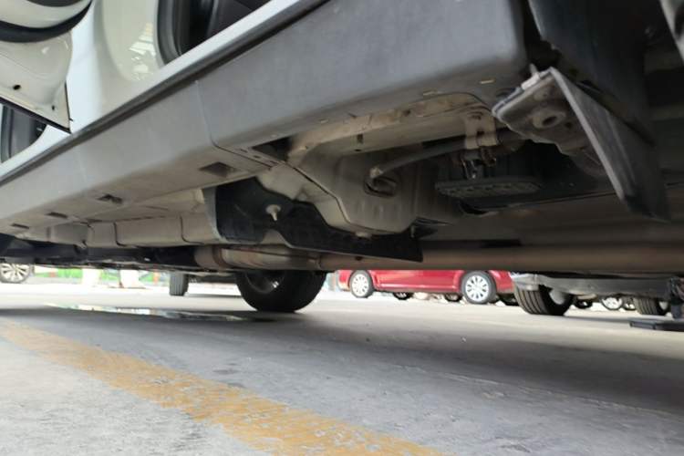 Used Buick Encore 2016 18T Automatic Two-Wheel Drive Urban Leading Edition Left Side Sill