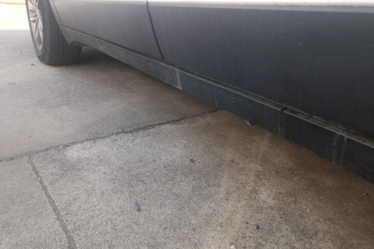 Used Buick Encore 2016 18T Automatic Two-Wheel Drive Urban Leading Edition Left Side Sill