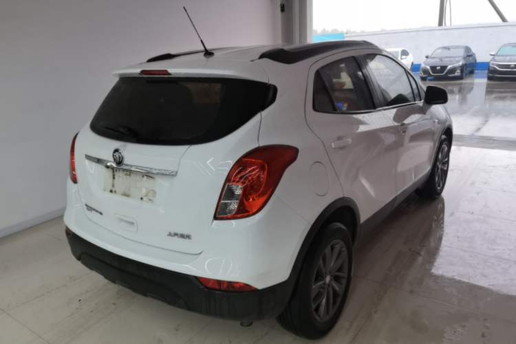 Used Buick Encore 2016 18T Automatic Two-Wheel Drive Urban Fashion Model Rear Right 45 Deg