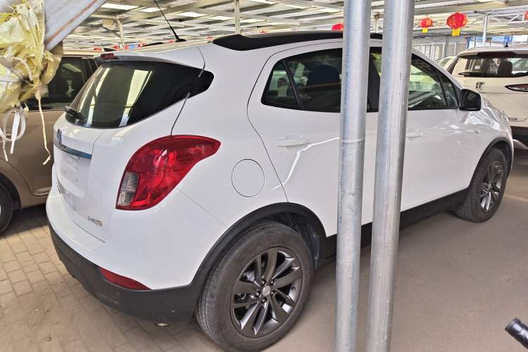Used Buick Encore 2016 18T Automatic Two-Wheel Drive Urban Leading Edition Rear Right 45 Deg