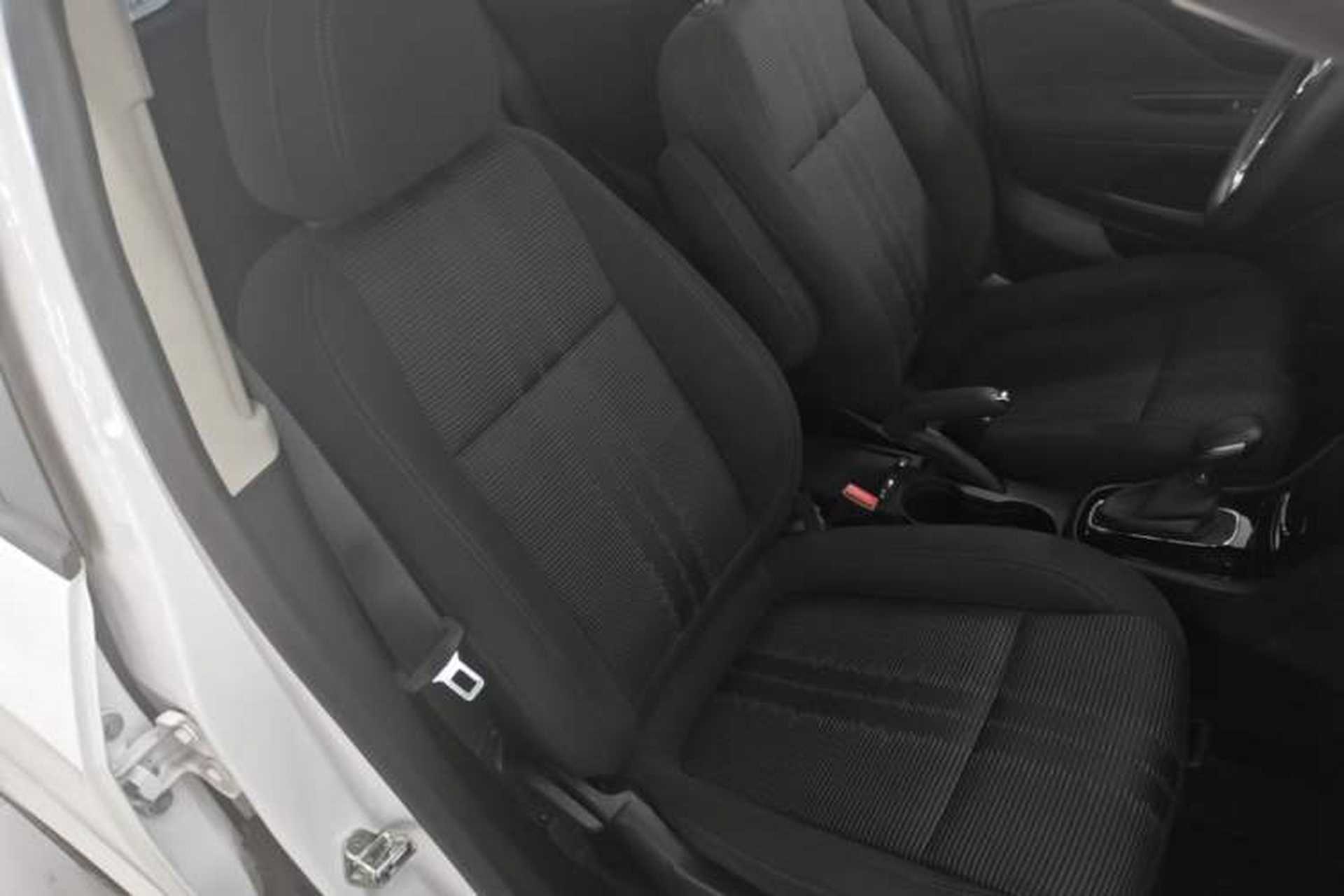Used Buick Encore 2016 18T Automatic Two-Wheel Drive Urban Leading Edition Right Front Seat