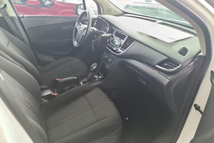 Used Buick Encore 2016 18T Automatic Two-Wheel Drive Urban Leading Edition Right Front Seat