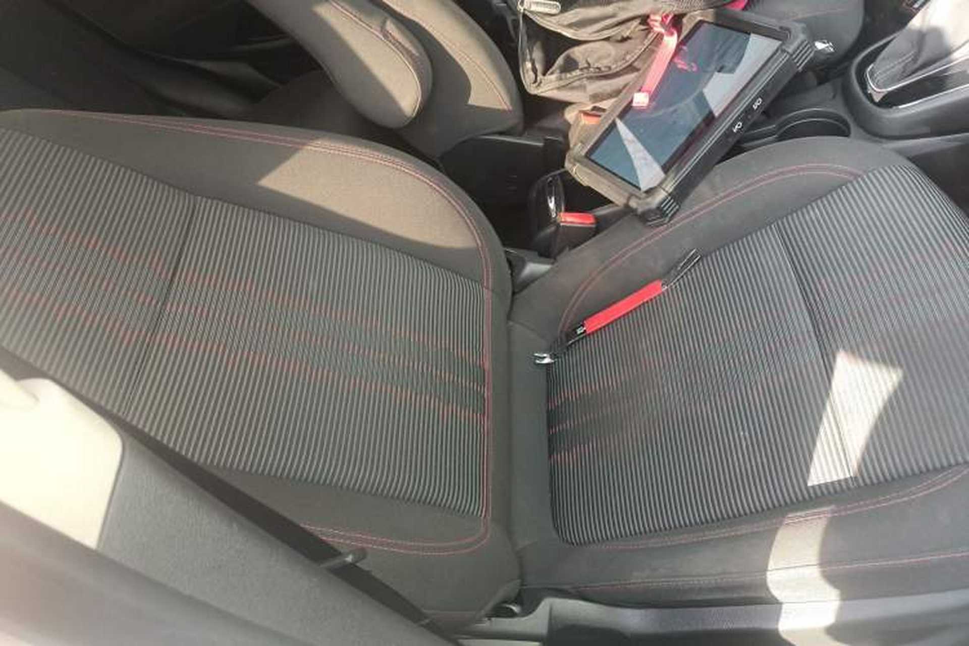 Used Buick Encore 2016 18T Automatic Two-Wheel Drive Urban Leading Edition Right Front Seat