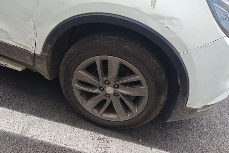 Used Buick Encore 2016 18T Automatic Two-Wheel Drive Urban Leading Edition Right Front Wheel Hub