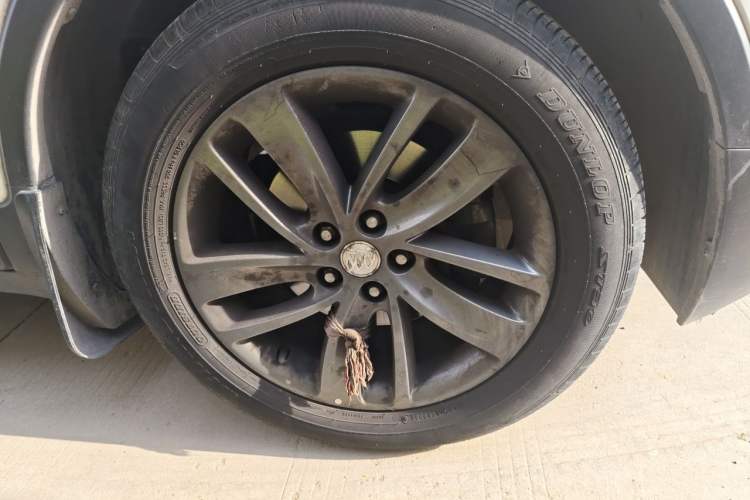 Used Buick Encore 2016 18T Automatic Two-Wheel Drive Urban Leading Edition Right Front Wheel Hub