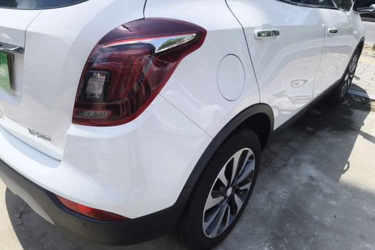 Used Buick Encore 2016 18T Automatic Two-Wheel Drive Urban Elite Model Right Rear Taillight