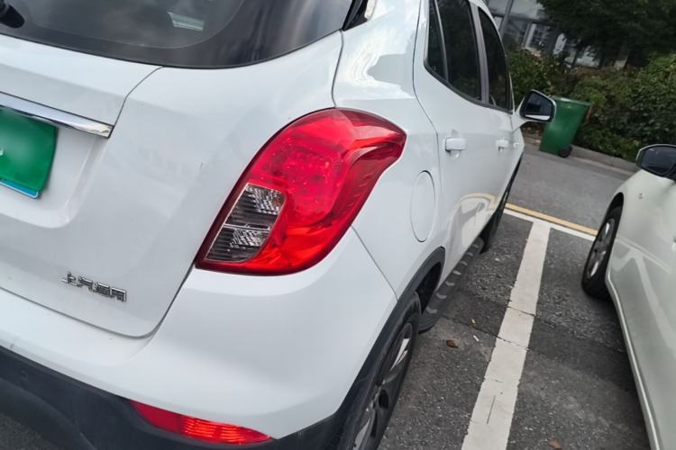 Used Buick Encore 2016 18T Automatic Two-Wheel Drive Urban Leading Edition Right Rear Taillight