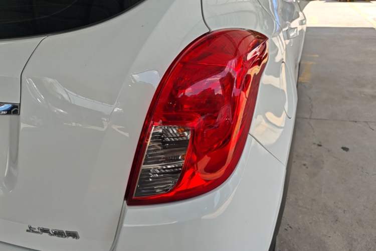 Used Buick Encore 2016 18T Automatic Two-Wheel Drive Urban Leading Edition Right Rear Taillight