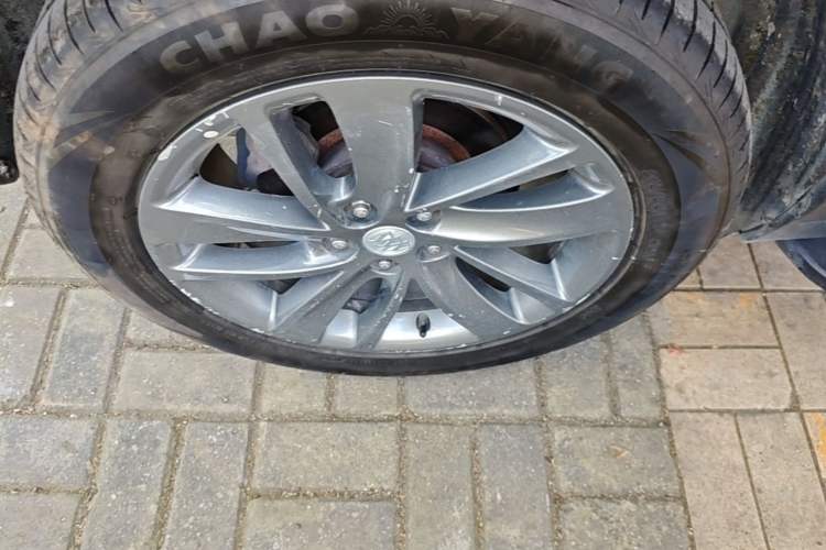 Used Buick Encore 2016 18T Automatic Two-Wheel Drive Urban Leading Edition Right Rear Wheel Hub