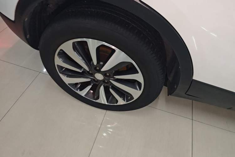 Used Buick Encore 2016 18T Automatic Two-Wheel Drive Urban Elite Model Right Rear Wheel Hub
