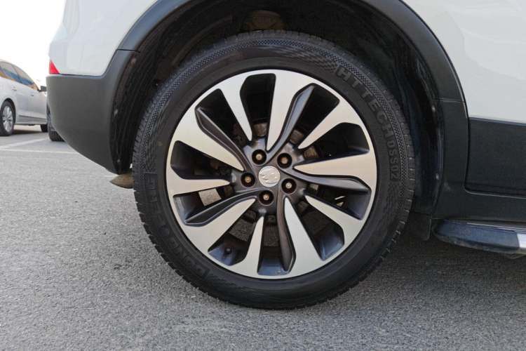 Used Buick Encore 2016 18T Automatic Two-Wheel Drive Urban Elite Model Right Rear Wheel Hub